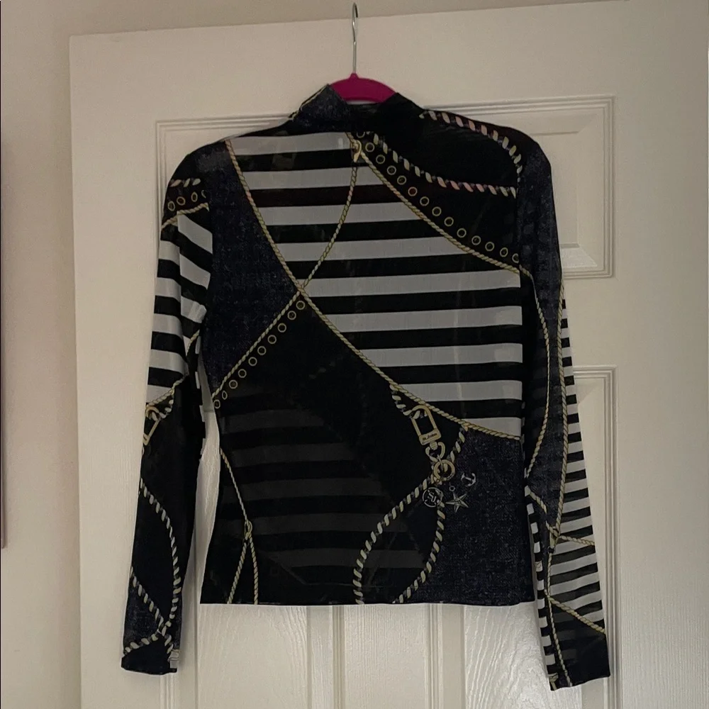 St. John Black and White Geometric Long Sleeve Top - Picture 2 of 2